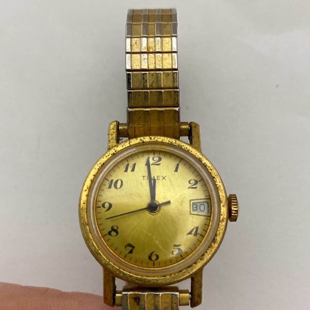 Timex Men's Silver & Gold Tone Stretch Bracelet Stainless Steel Round Wristwatch